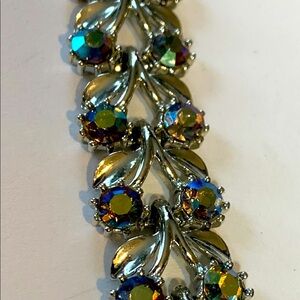 Stunning Vintage Silver Floral AB Crystal Bracelet excellent condition!!